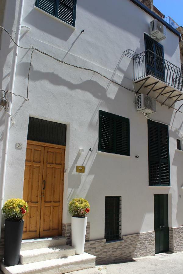 Al Qatta Bed & Breakfast Canicattì Kültér fotó