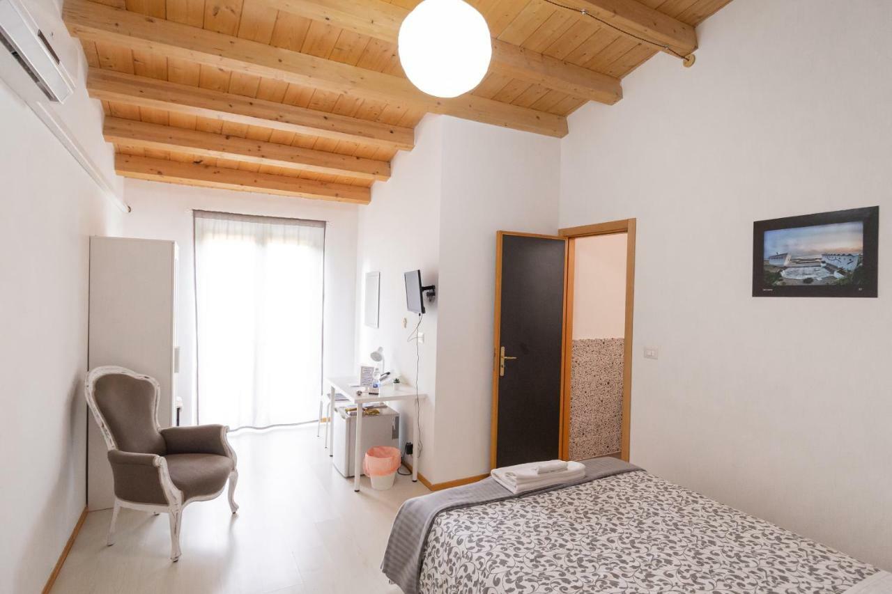 Al Qatta Bed & Breakfast Canicattì Kültér fotó