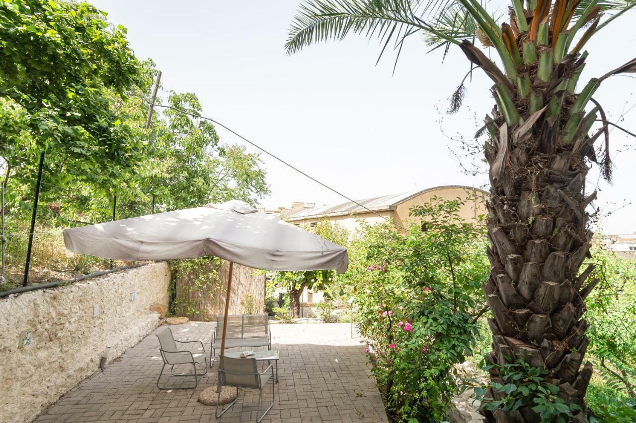 Al Qatta Bed & Breakfast Canicattì Kültér fotó